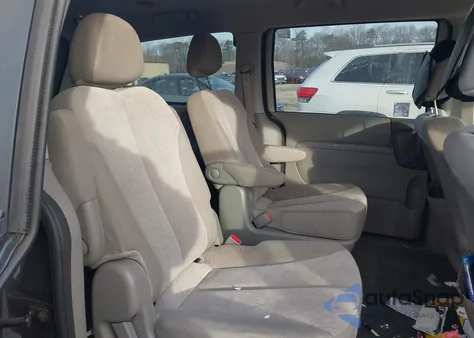 2012 Kia Sedona Lx z USA, uszkodzony, nr VIN KNDMG4C76C6472010